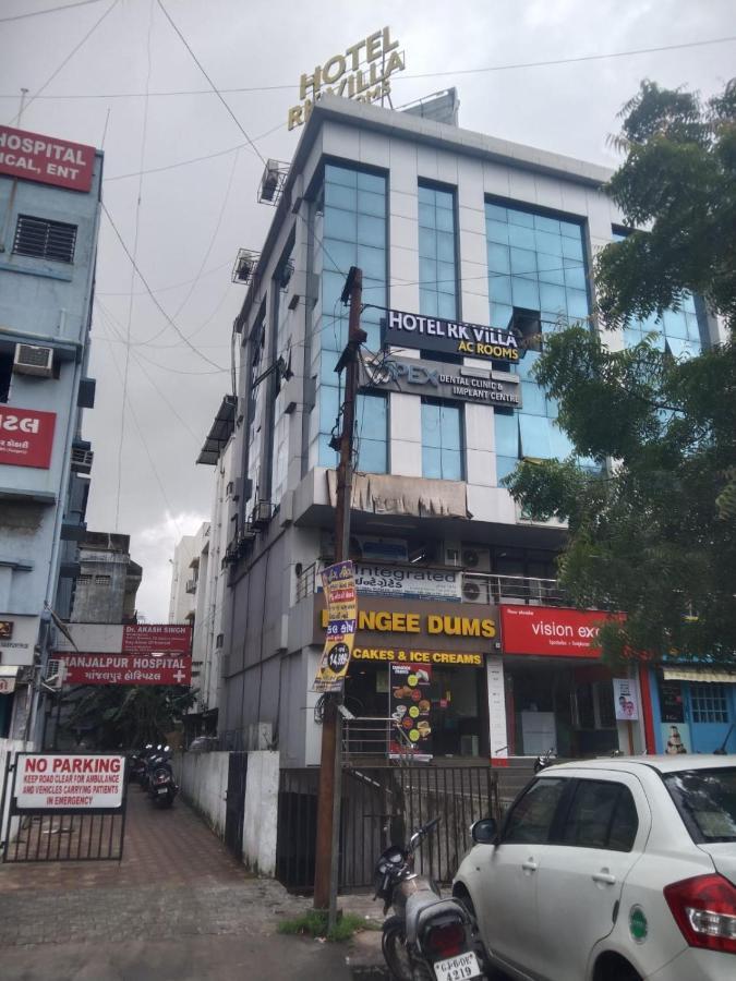 Hotel Rk Villa Vadodara Eksteriør bilde